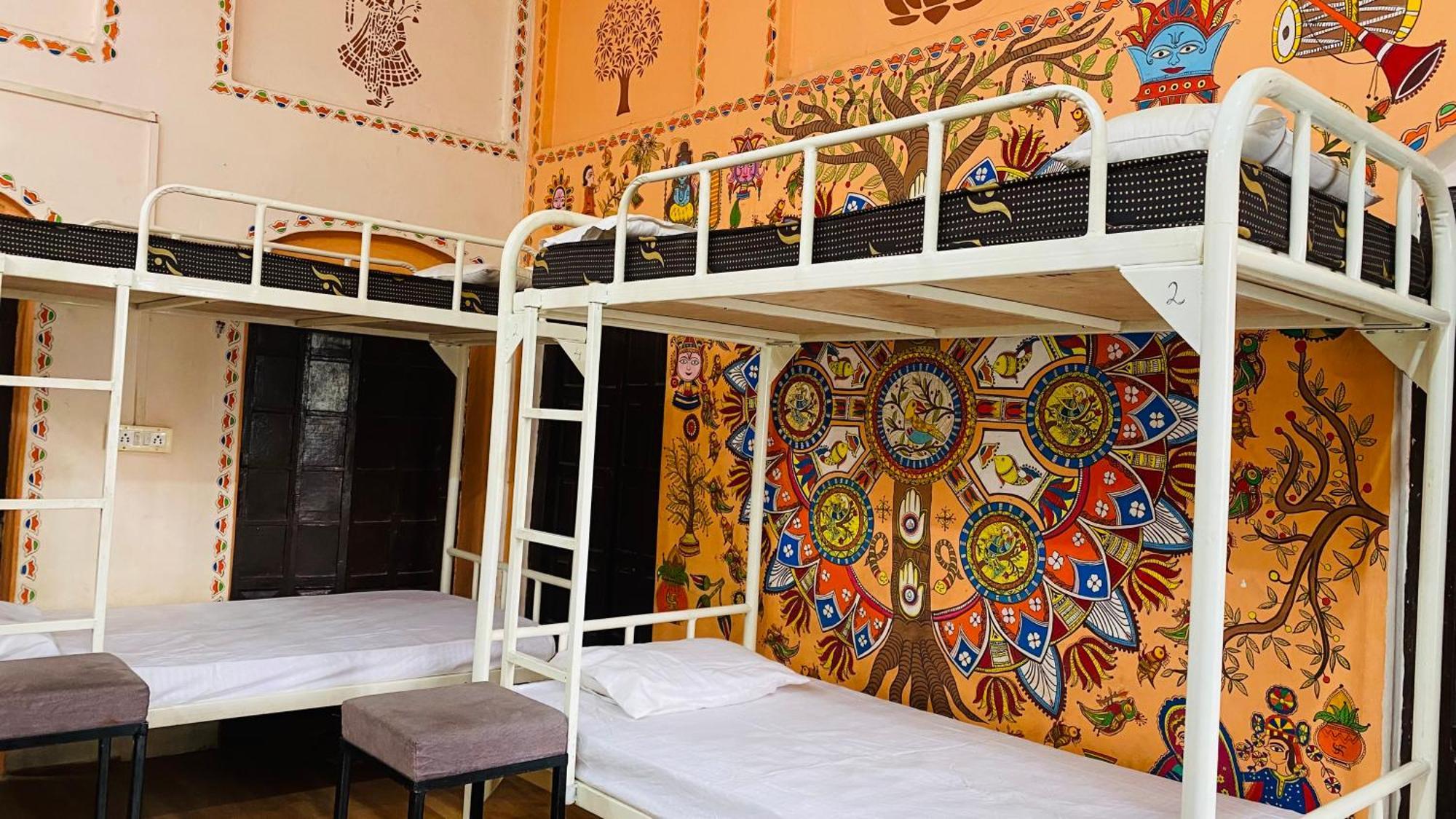Rudra Home Stay Варанаси Экстерьер фото